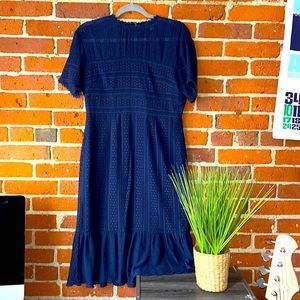 Chelsea28 Dress Lacy Midi Navy Blue, Size Large